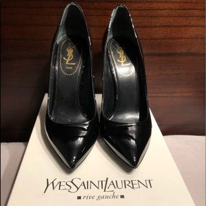 YSL black pump